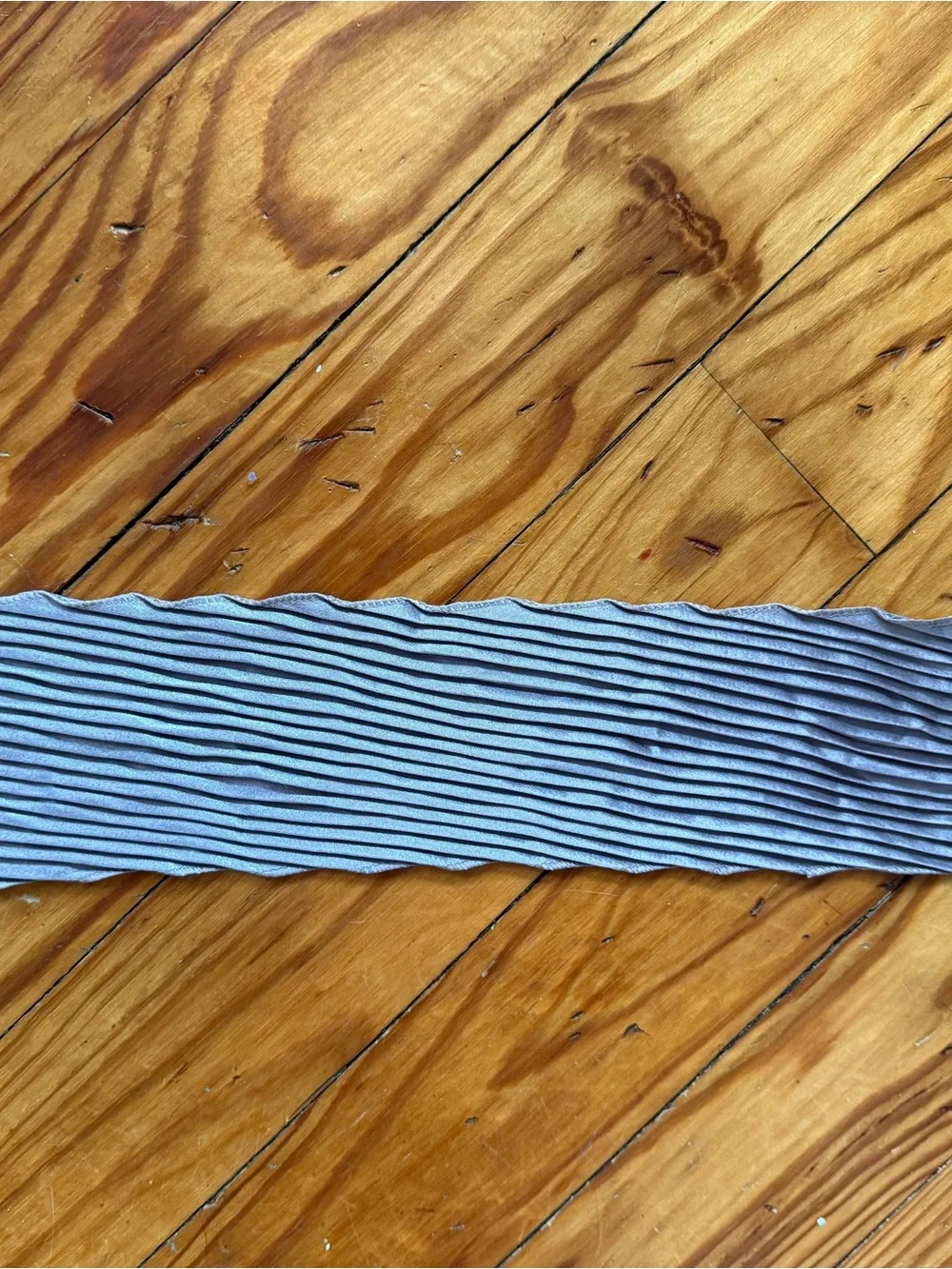 Pleated Grey Skinny Scarf 100% Cotton | Style Advisor Natural Fibers